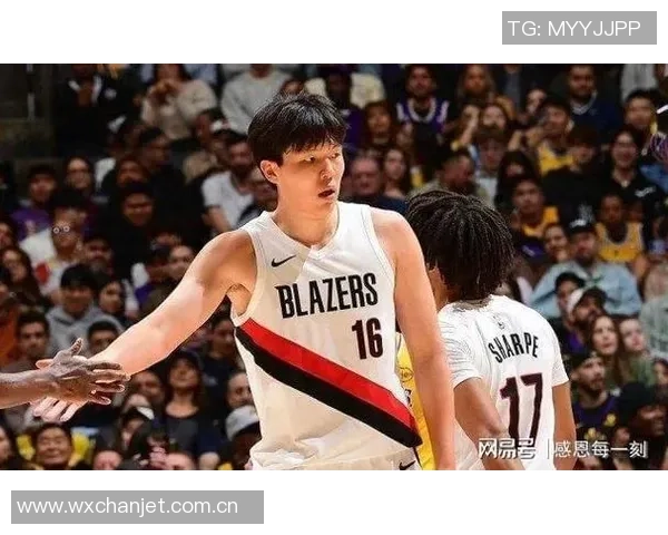 阿夫迪亚谈击败火箭的喜悦与裁判言论的影响